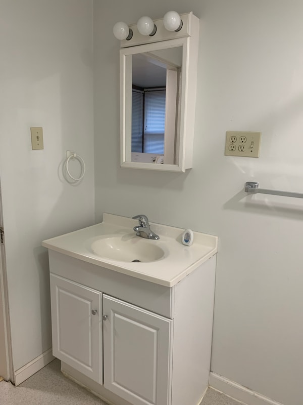 Building Photo - 1136 28th St