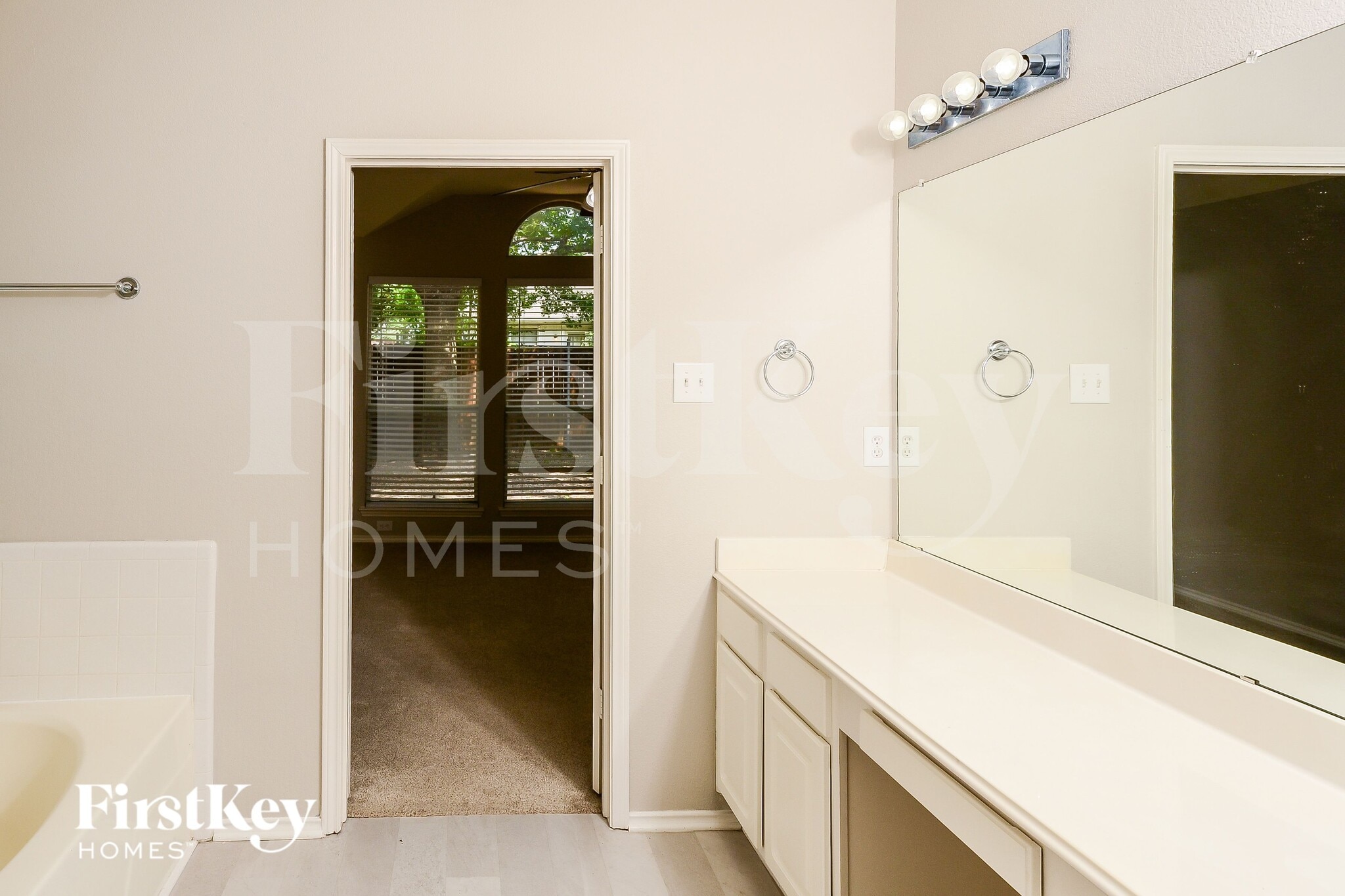 Building Photo - 1012 Windymeadow Ln