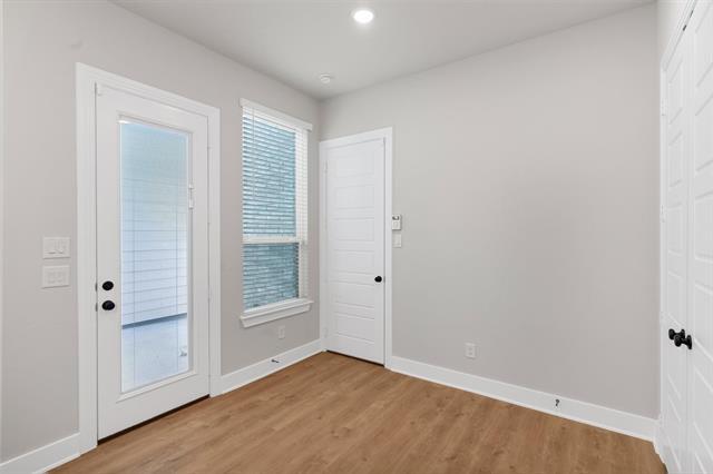 Building Photo - 2153 Sandlin Dr