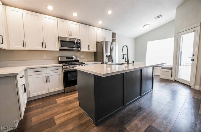 Building Photo - 2724 Eagle Springs Ct