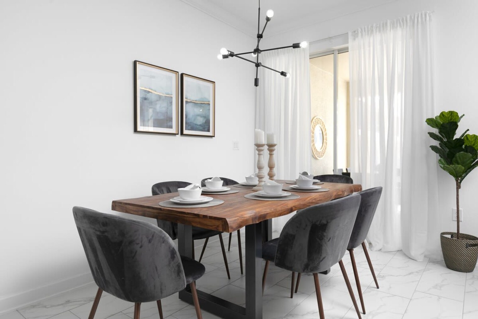 Building Photo - 994 Splash Shot Pl