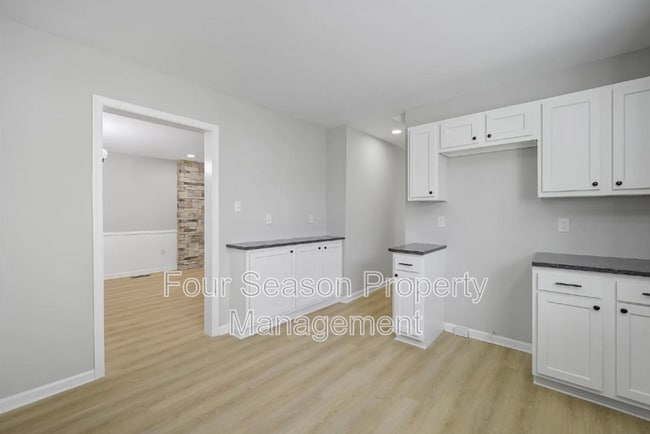 Building Photo - 837 Virginia Ave