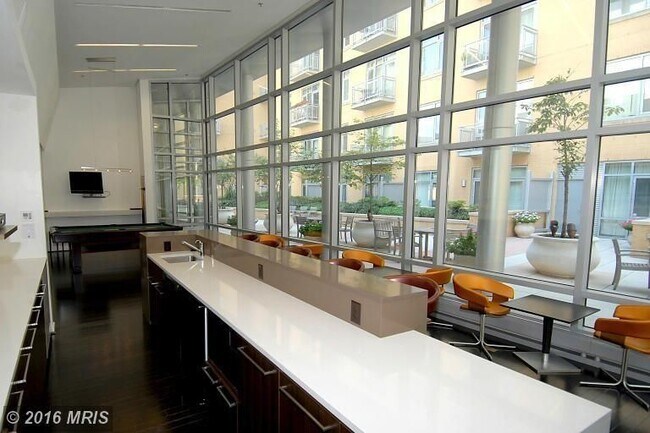 Building Photo - 6506 America Blvd