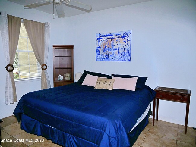 Building Photo - 1776 Sophias Dr