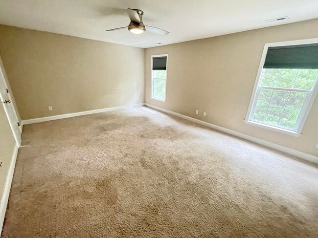 Building Photo - 9519 Dellbrook Ct