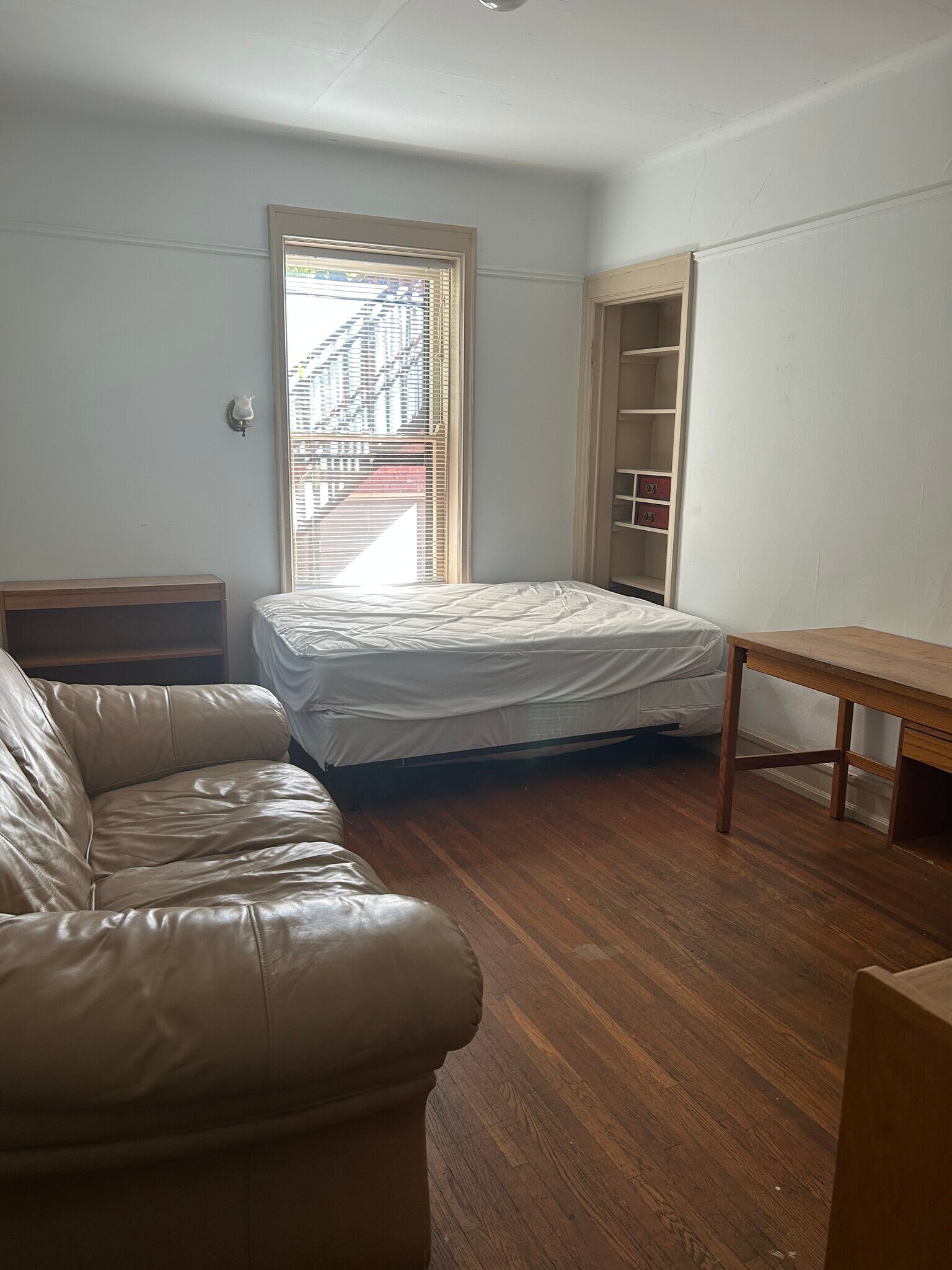 Building Photo - 505 E Seneca St