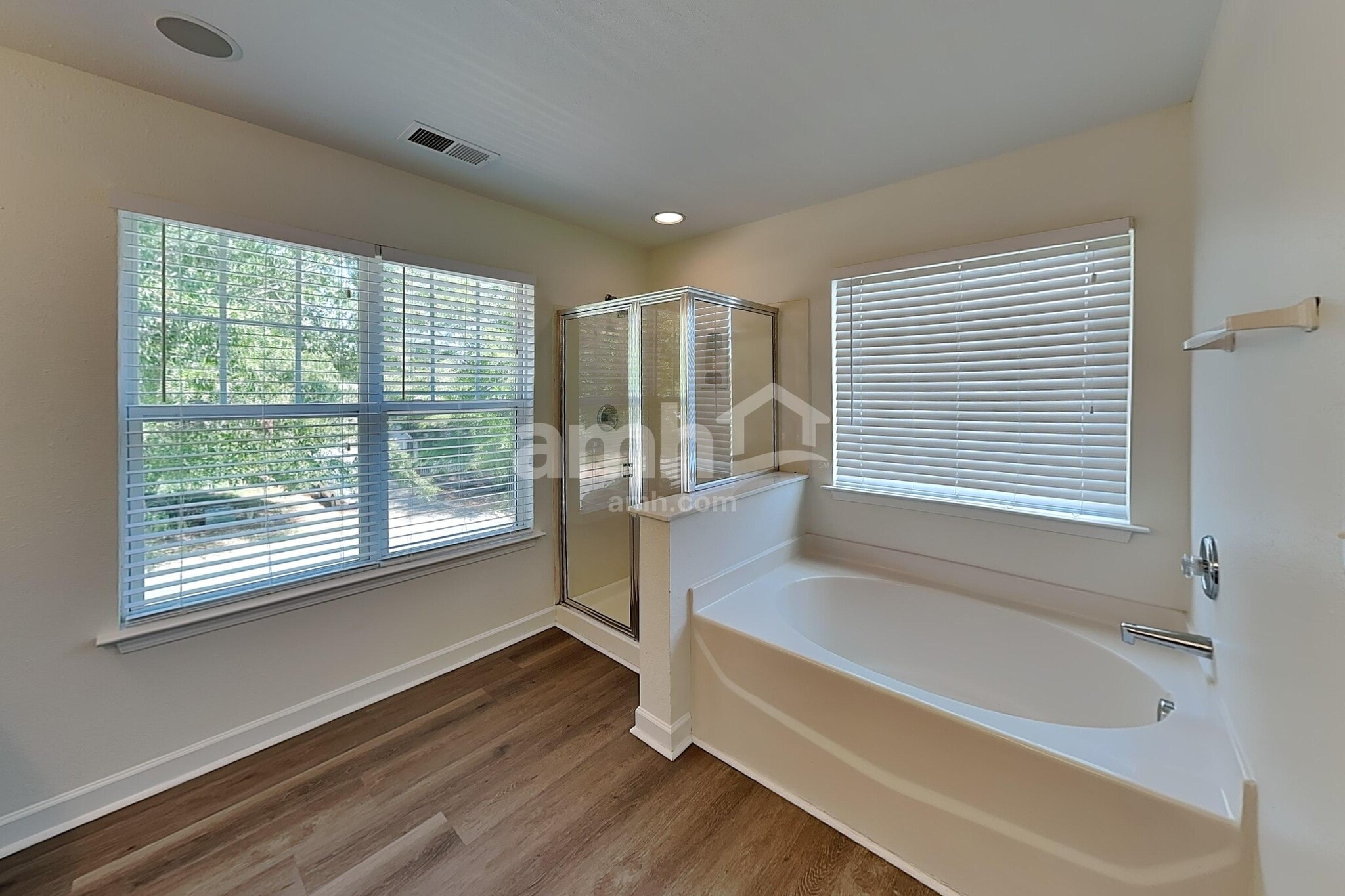 Building Photo - 3007 Semmes Ln