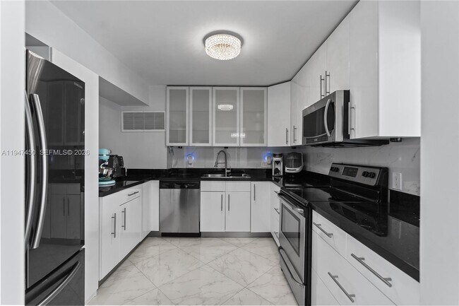 Building Photo - 2851 NE 183rd St