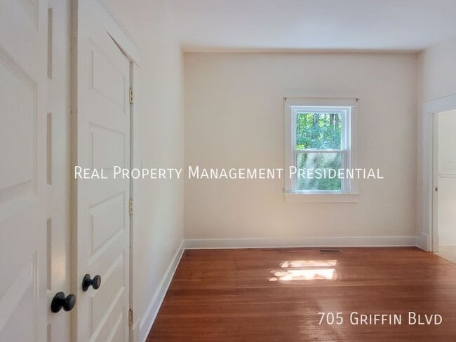 Building Photo - 705 Griffin Blvd