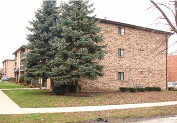 Primary Photo - Kenton Apartments