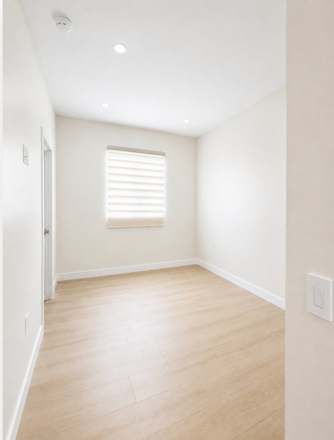Building Photo - 9344 Creemore Dr