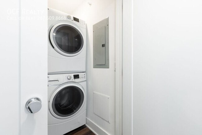 Building Photo - 711 N 16th St