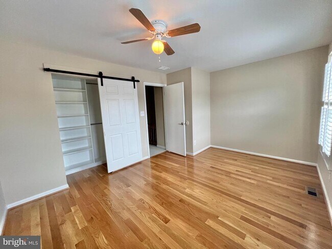 Building Photo - 5504 Woodlawn Manor Ct