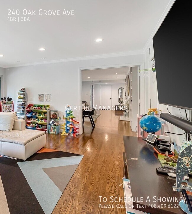 Building Photo - 240 Oak Grove Ave