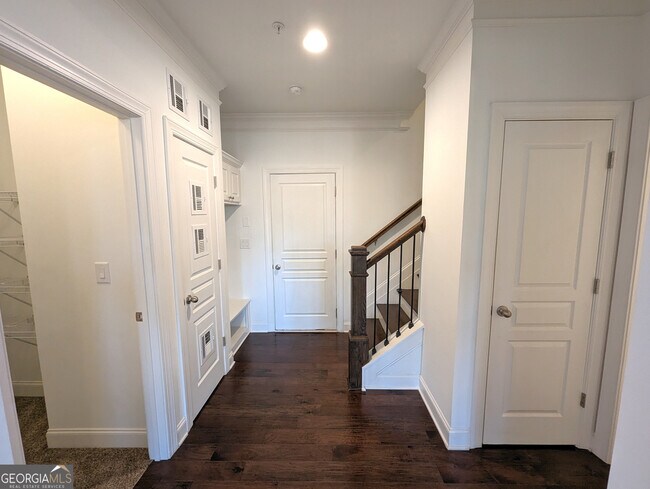 Building Photo - 146 Brindle Ln