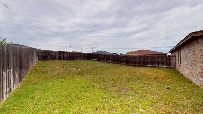 Building Photo - BEAUTIFUL DUPLEX IN HARKER HEIGHTS!!!