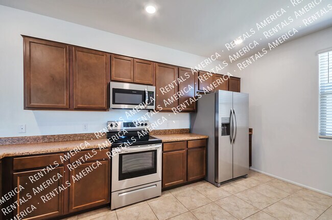Building Photo - 6325 S Crescent Peak Dr