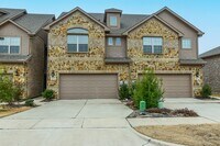 Building Photo - 6819 Jade-Duplex