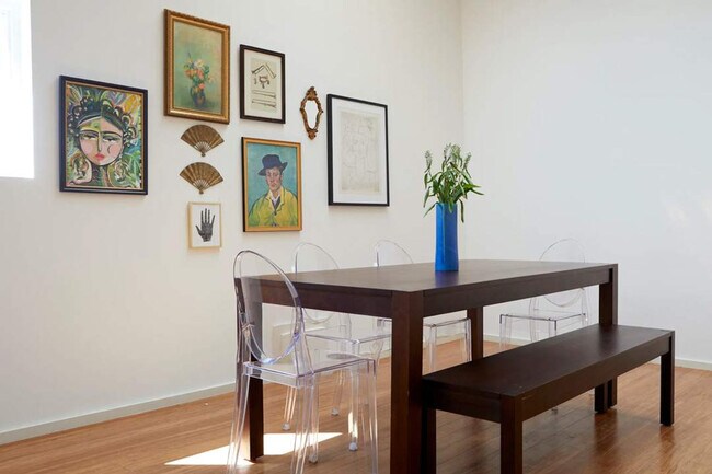 Building Photo - 2317 N Rampart St