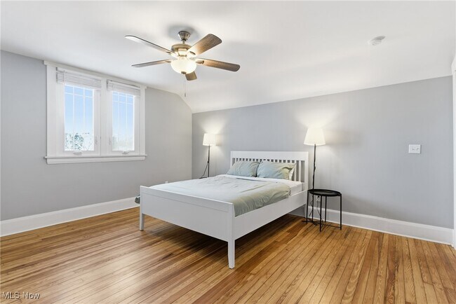 Building Photo - 2728 Euclid Heights Blvd