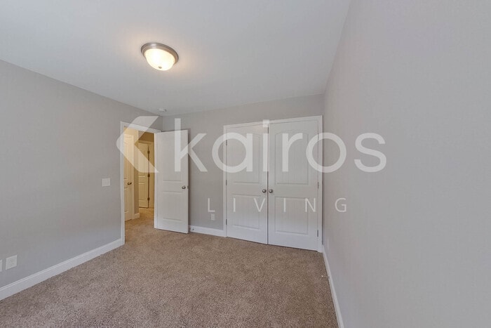 Building Photo - 403 Ferguson Ln