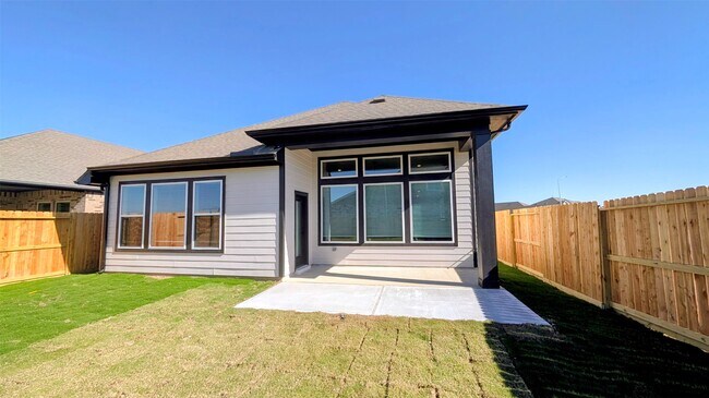 Building Photo - 31814 Blossom Ln