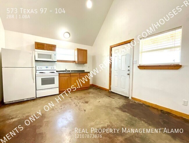 Building Photo - 573 TX-97