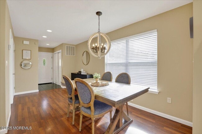 Building Photo - 7 Lucia Ct