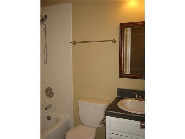 Building Photo - 15208 S Flamingo Dr