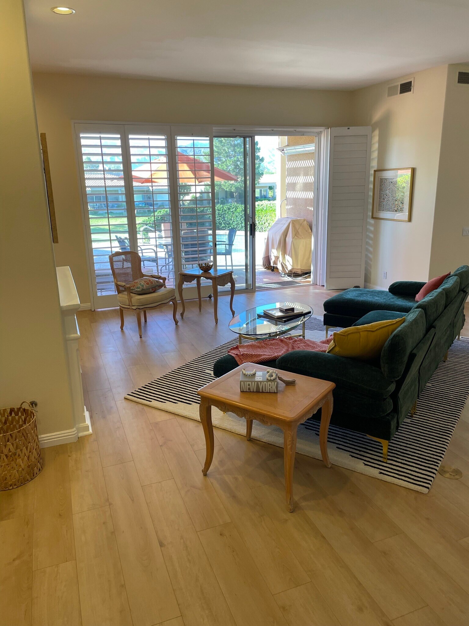 Building Photo - 45 Pebble Beach Dr