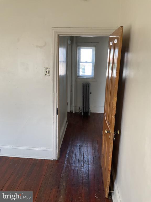 Building Photo - 11 S 43rd St