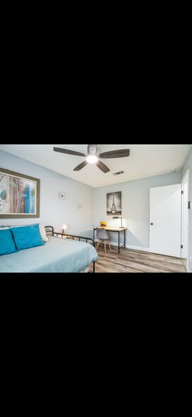 Building Photo - 3004 Matador Dr