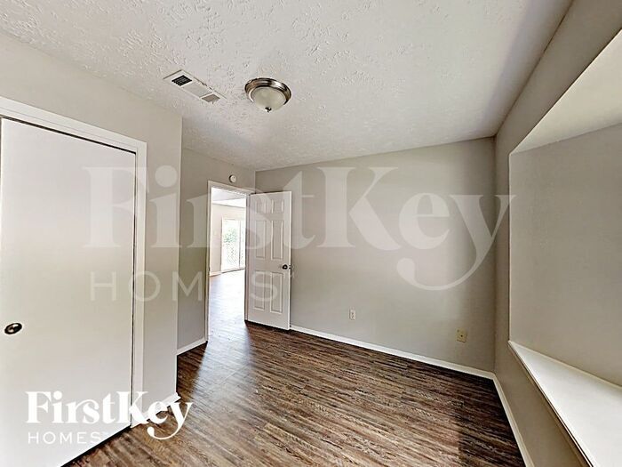 Building Photo - 18623 Bridoon Dr
