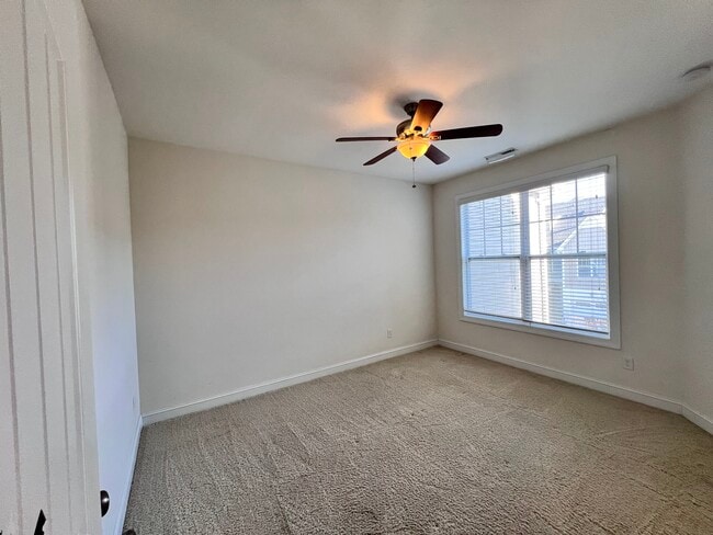 Building Photo - 1214 Alston Forest Dr