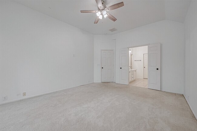 Building Photo - 20802 Louetta Oak Dr