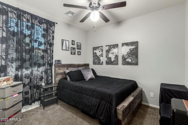 Building Photo - 6212 W Orchid Ln