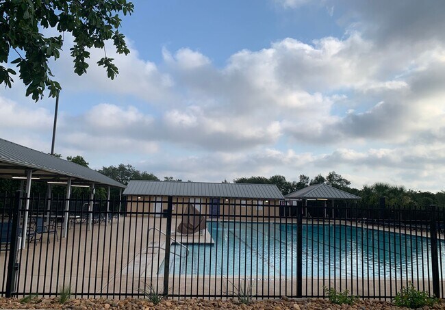 Building Photo - Westcreek Subdivision - 4 bedrooms- master...