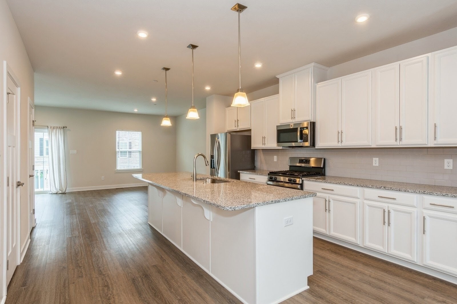 Building Photo - 4602 Spruce Rd