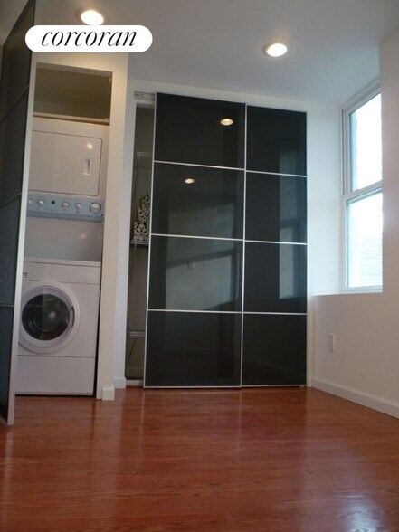 Building Photo - 625 Walton Ave
