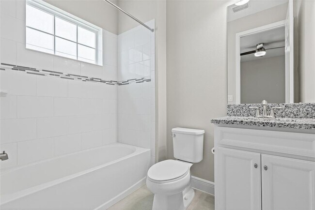 Building Photo - 5607 Limelight Dr