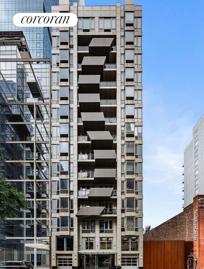 Building Photo - 4415 Purves St