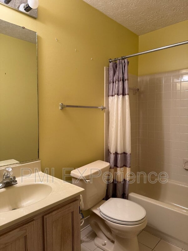 Building Photo - 5861 E Boniwood Turn