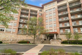 Building Photo - 100 Prairie Park Dr
