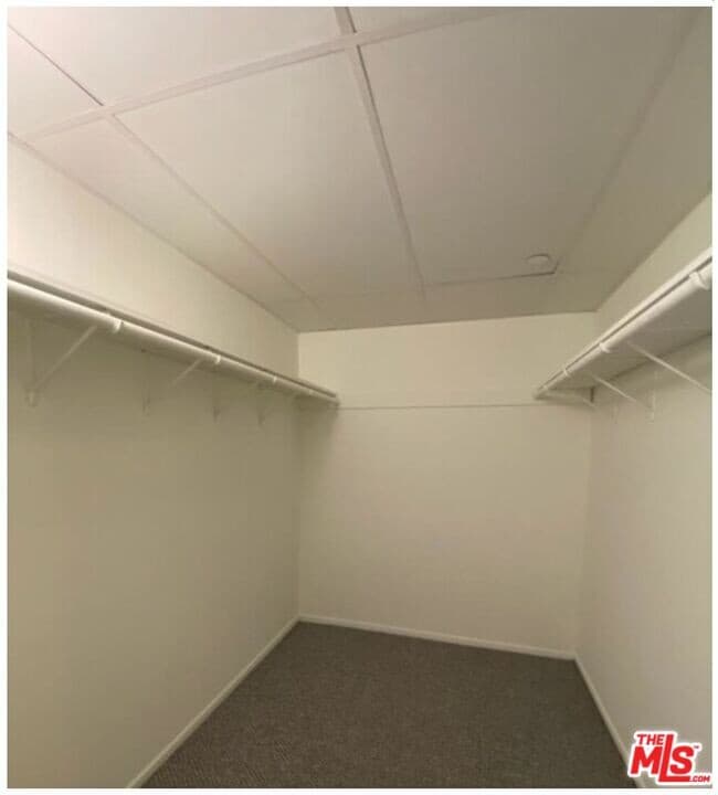 Building Photo - 5260 Bellingham Ave