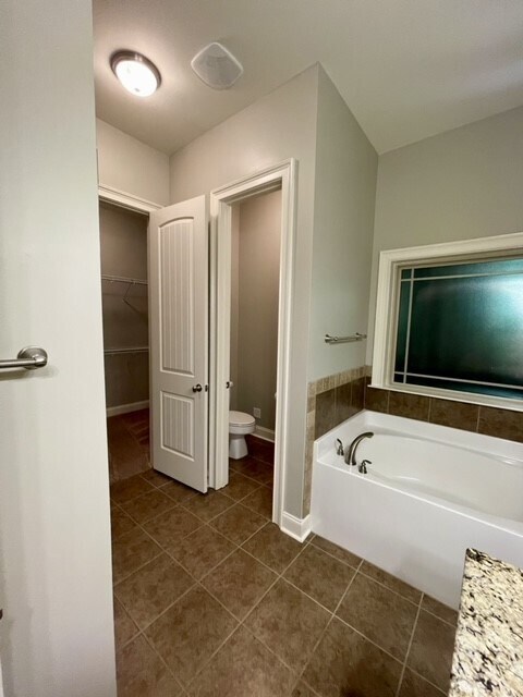 Building Photo - 90 Melison Dr
