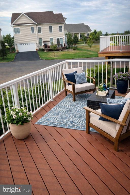 Building Photo - 23109 Dunlop Heights Terrace