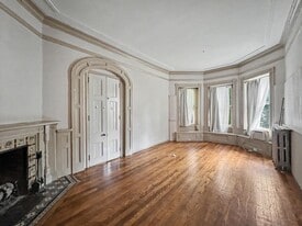 Building Photo - 428 N Church Street
