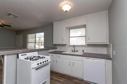 Building Photo - 226 Gurley Ln