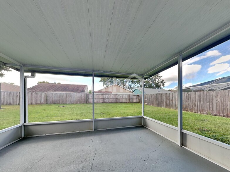 Building Photo - 1415 Compton St