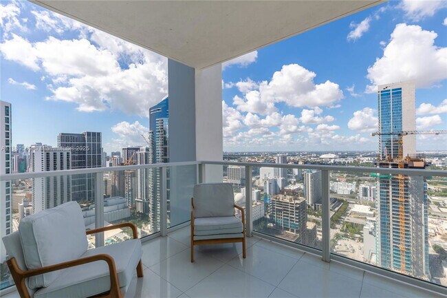 Building Photo - 1040 Biscayne Blvd